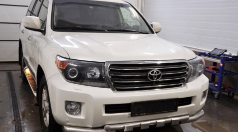 Чип тюнинг Toyota Land Cruiser 200 4.5d 235hp 2014 года выпуска